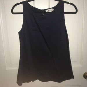Vineyard vines navy tank top